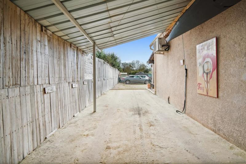 Maison - 90 m² - 3 pièces