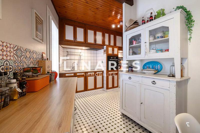 Appartement - 87 m² - 5 pièces