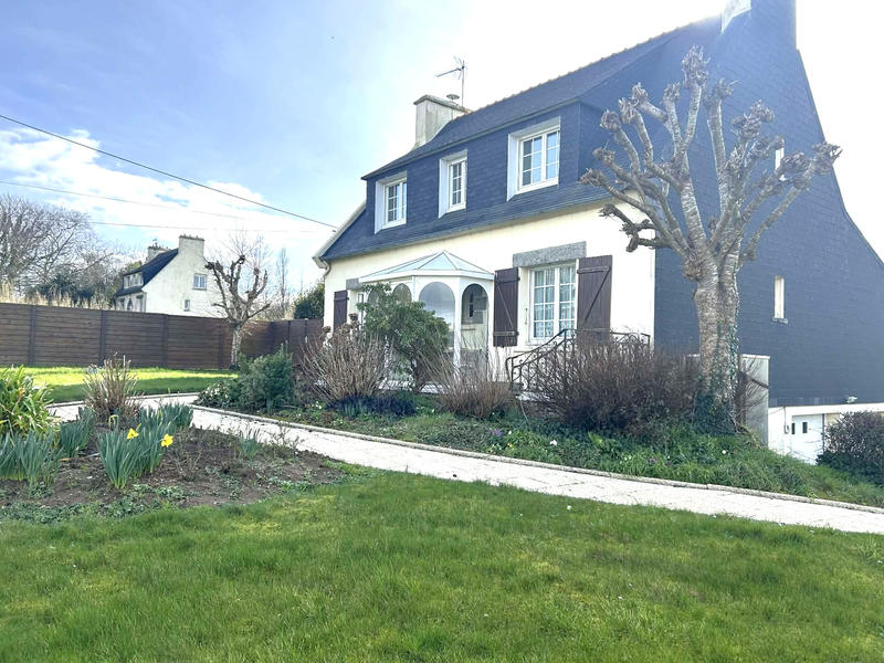 Maison de village - 129 m² - 6 pièces