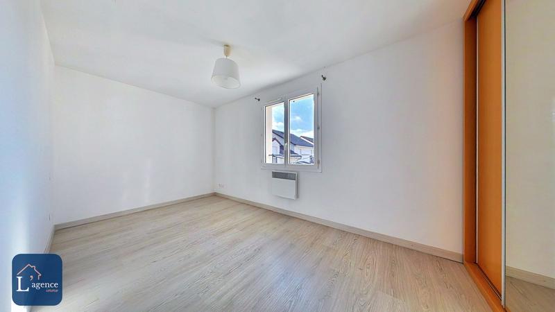 Maison - 111 m² - 6 pièces