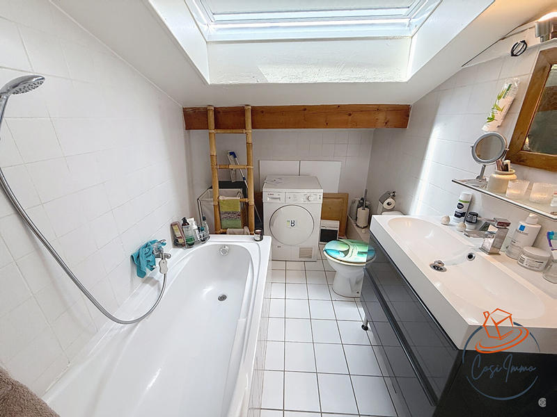 Appartement - 91 m² - 3 pièces