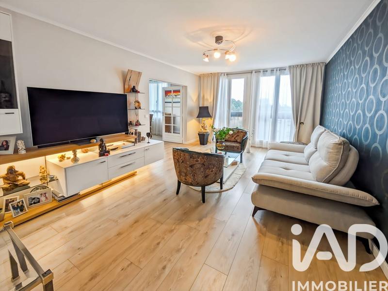 Appartement - 90 m² - 5 pièces