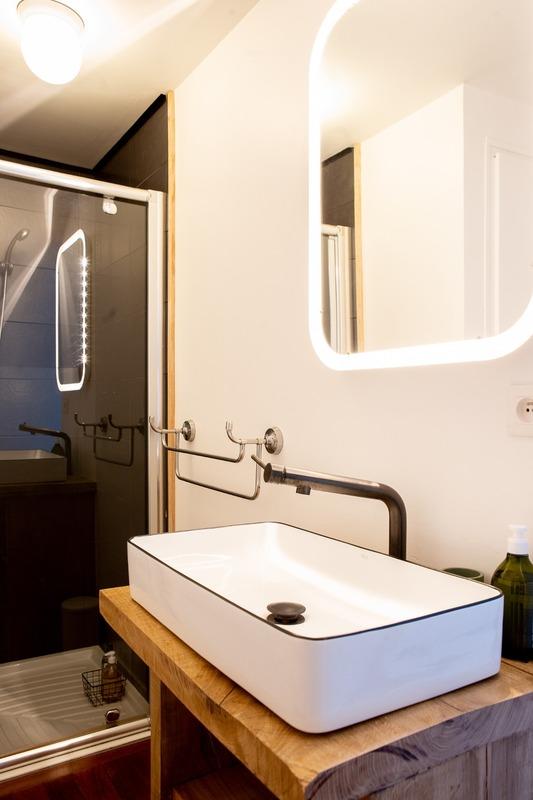 Maison - 312 m² - 14 pièces