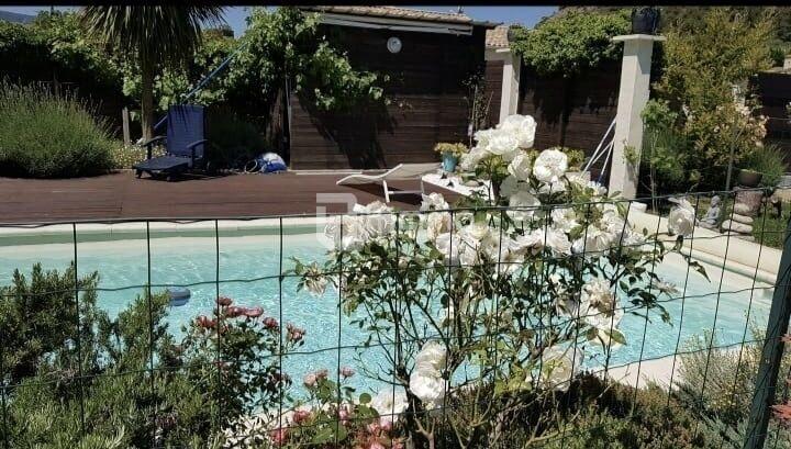 Villa - 152 m² - 7 pièces