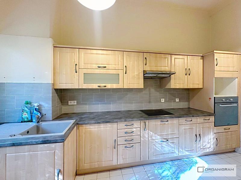 Appartement - 135 m² - 5 pièces