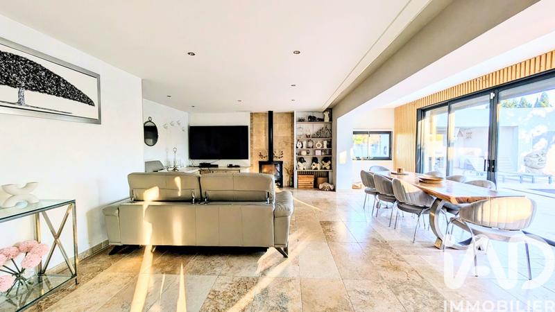 Maison - 130 m² - 5 pièces