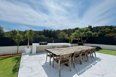 Maison contemporaine - 195 m² - 6 pièces