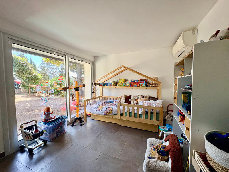 Villa - 140 m² - 5 pièces