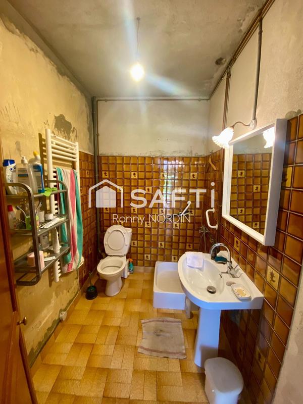 Maison - 180 m² - 7 pièces