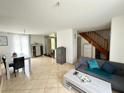 Maison - 87 m² - 4 pièces