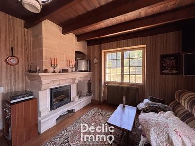 Maison - 165 m² - 9 pièces