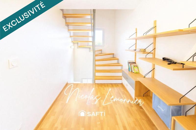 Maison - 240 m² - 6 pièces