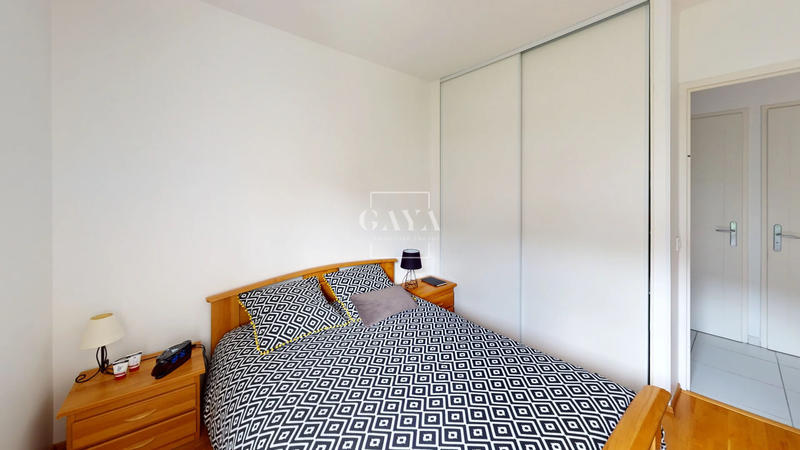 Appartement - 76 m² - 4 pièces