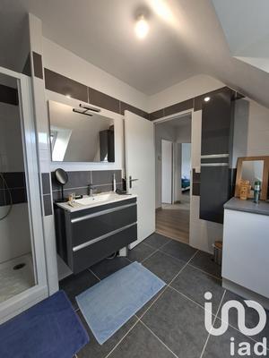 Maison - 88 m² - 4 pièces