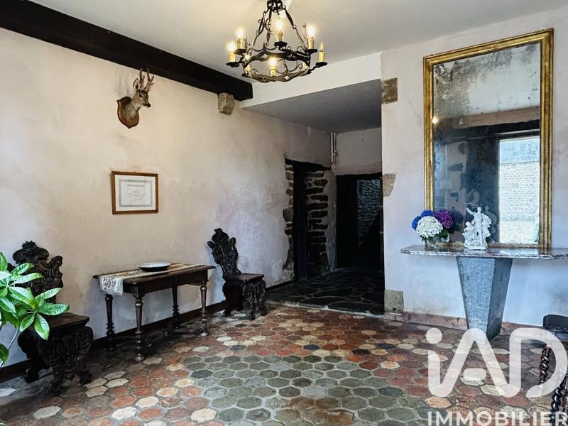 Maison - 340 m² - 10 pièces