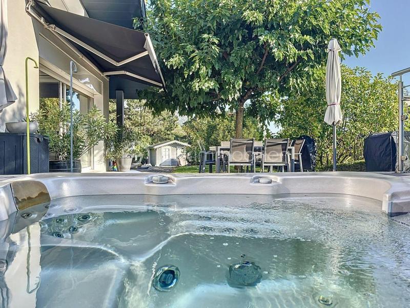 Maison d'architecte - 219 m² - 8 pièces