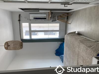 Chambre - 17 m² - 1 pièce