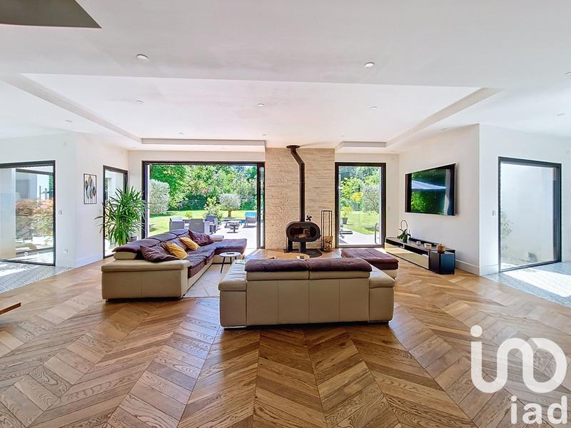 Maison de maîtres - 262 m² - 8 pièces