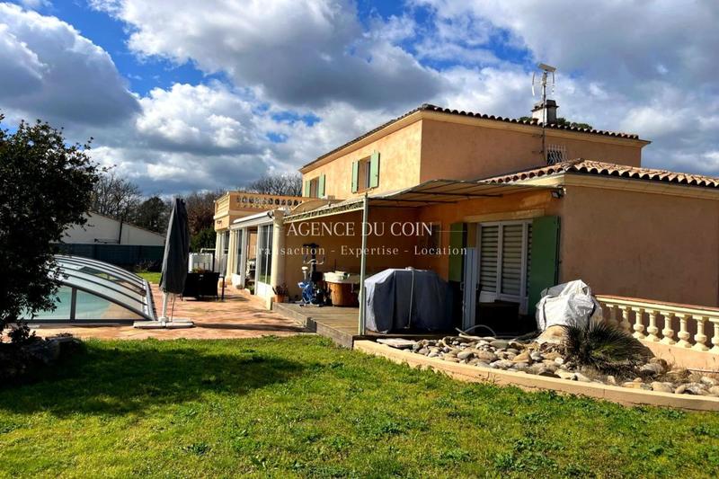 Villa - 240 m² - 6 pièces