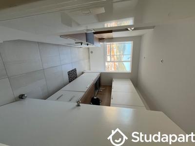 Chambre - 12 m² - 1 pièce