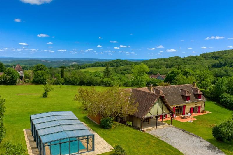 Maison - 190 m² - 7 pièces