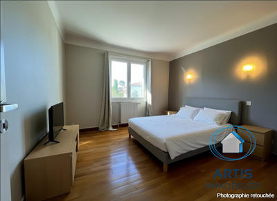 Appartement - 176 m² - 7 pièces