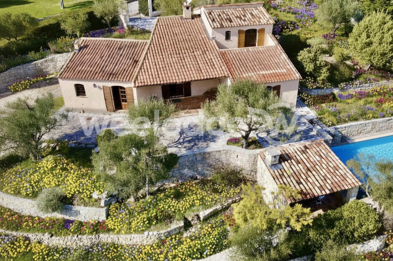 Maison ancienne - 130 m² - 5 pièces