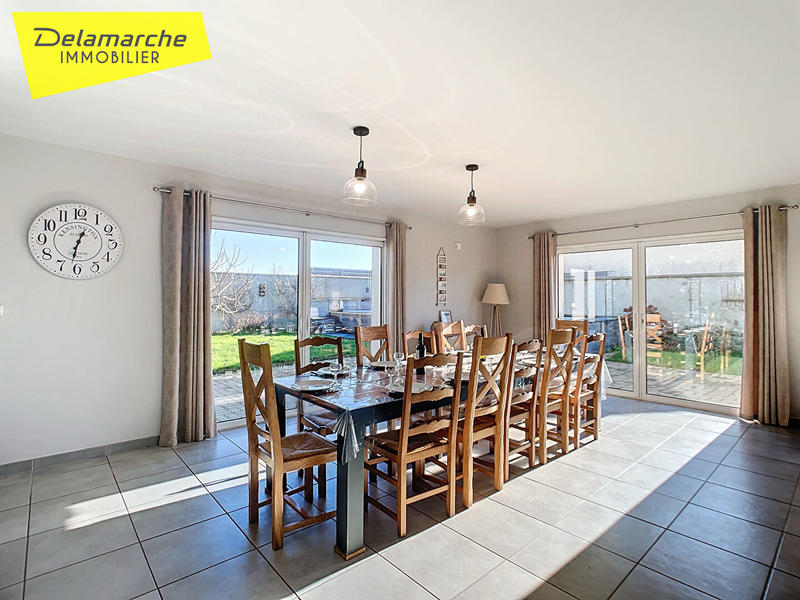 Maison - 215 m² - 6 pièces