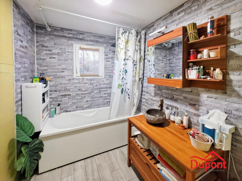 Maison - 77 m² - 4 pièces