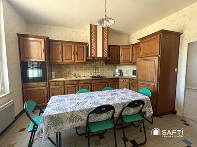 Maison - 100 m² - 5 pièces