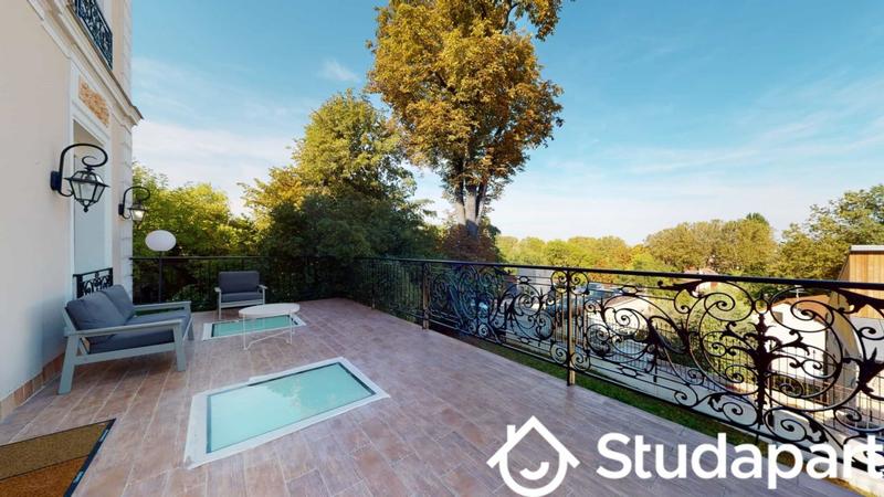 Chambre - 10 m² - 1 pièce