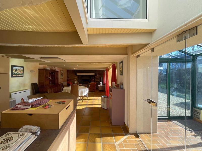 Maison - 200 m² - 9 pièces