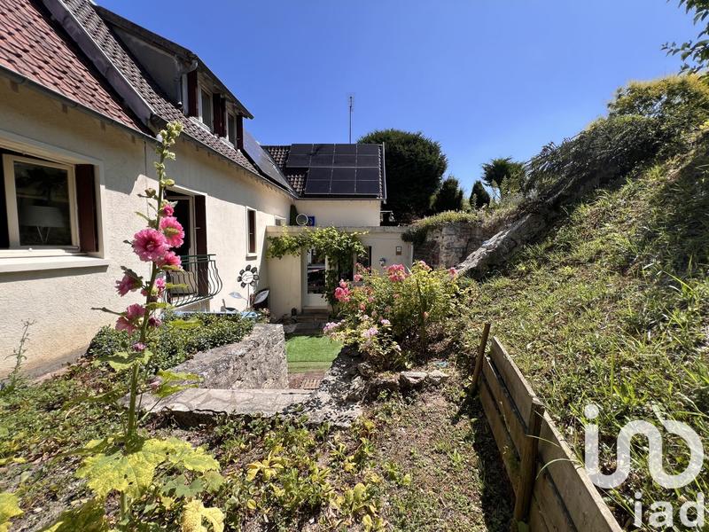 Maison - 214 m² - 8 pièces