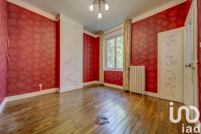 Maison - 193 m² - 8 pièces