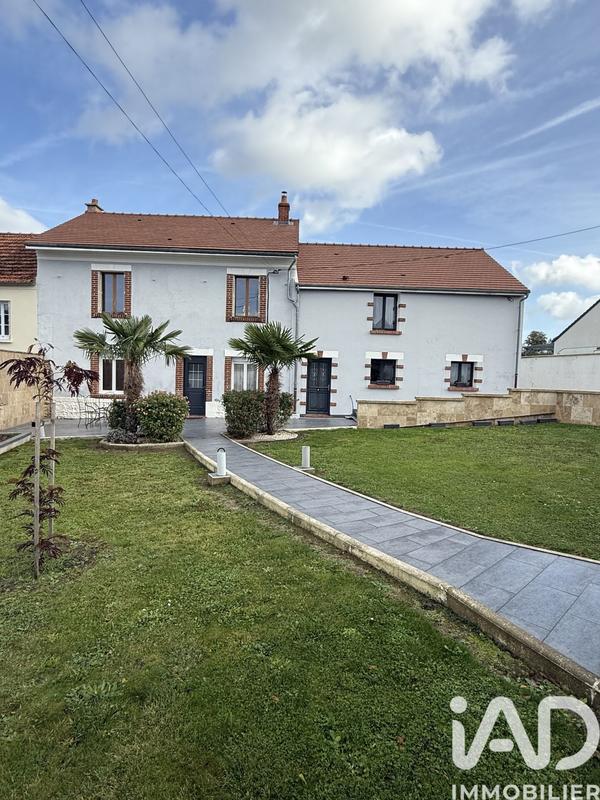 Maison - 254 m² - 8 pièces