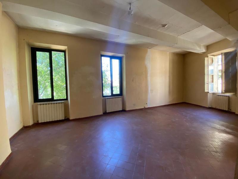 Appartement - 94 m² - 3 pièces