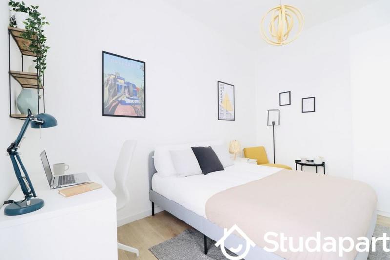 Chambre - 12 m² - 1 pièce