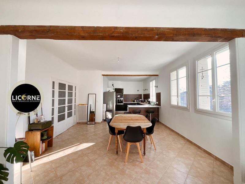 Appartement - 92 m² - 4 pièces