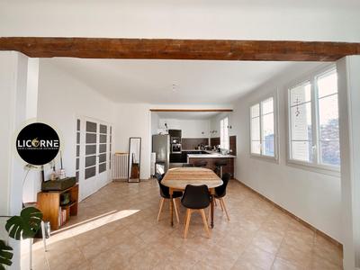 Appartement - 92 m² - 4 pièces