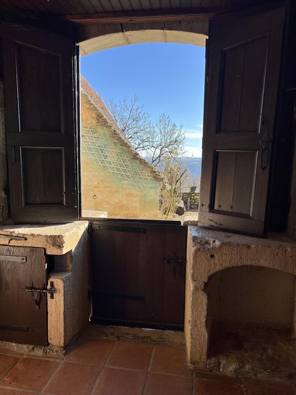 Maison - 224 m² - 12 pièces