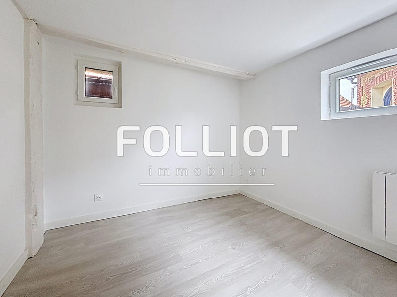 Maison - 200 m² - 14 pièces