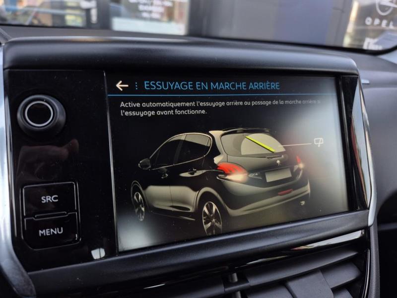 Peugeot 208 Puretech 82 Signature