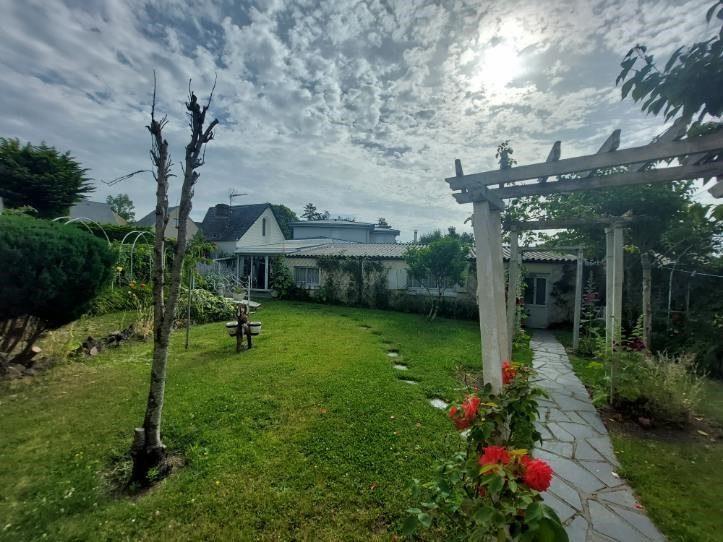 Maison - 121 m² - 6 pièces