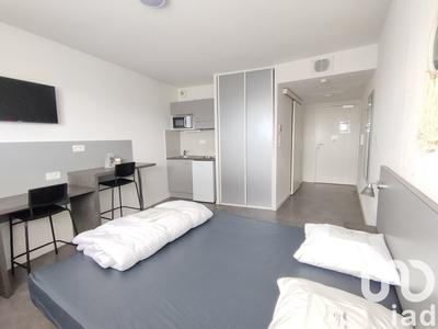 Studio - 24 m² - 1 pièce