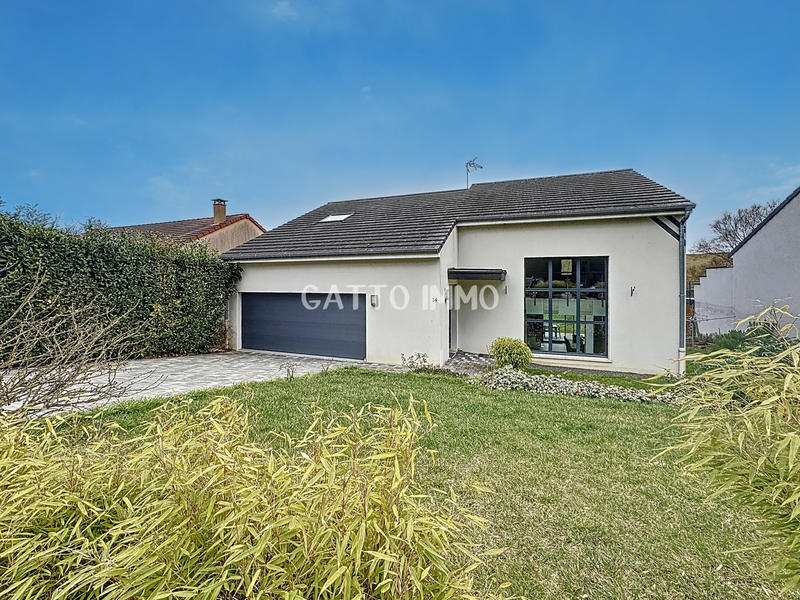 Maison - 177 m² - 7 pièces