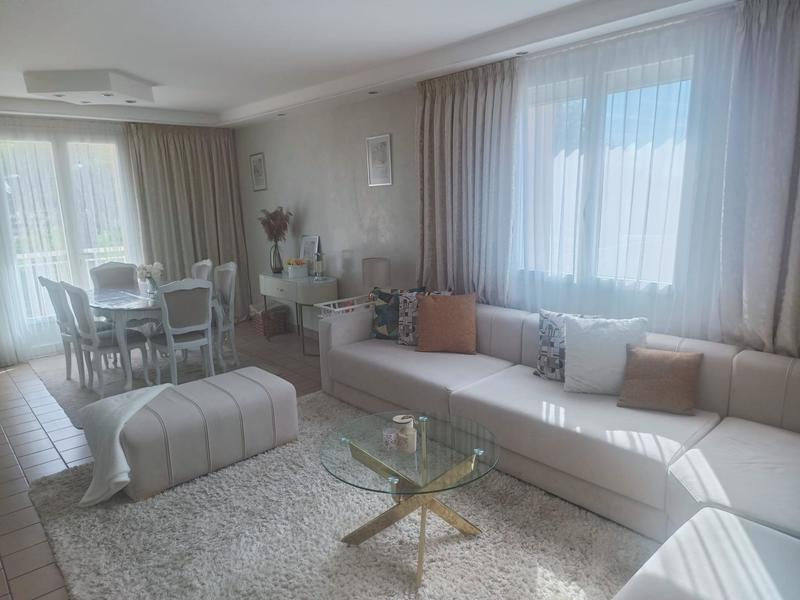 Maison - 165 m² - 7 pièces