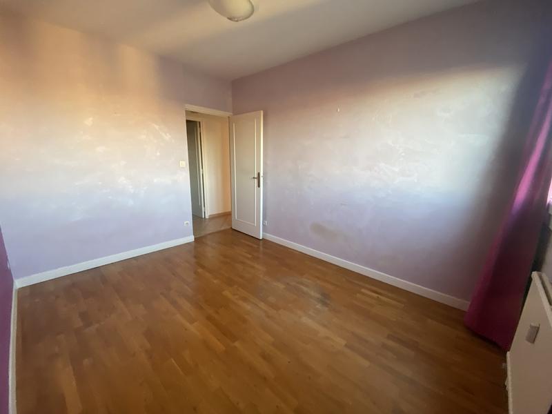Appartement - 85 m² - 3 pièces