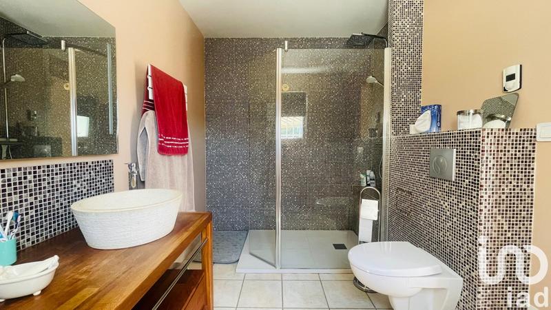 Maison - 191 m² - 7 pièces