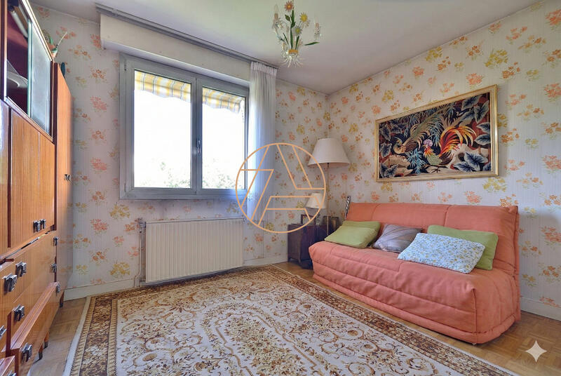 Maison - 153 m² - 7 pièces