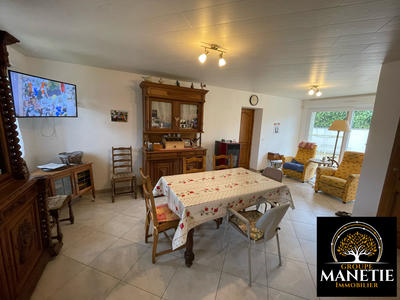 Maison - 138 m² - 7 pièces